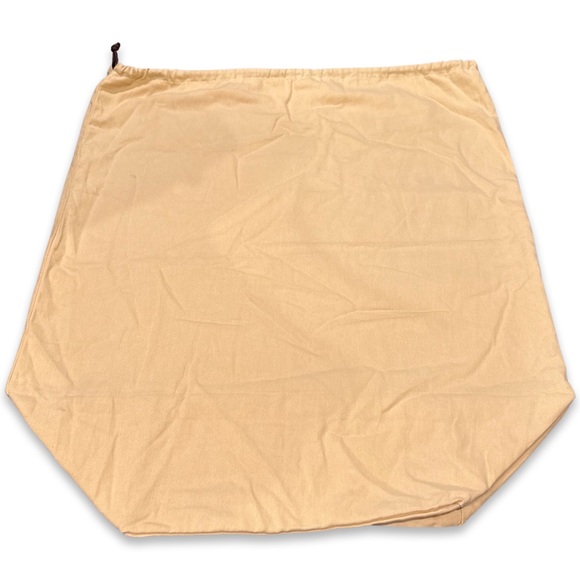 Louis Vuitton: XL Draw string - Dust bag Sz: 25” x 28.5” - Picture 4 of 5